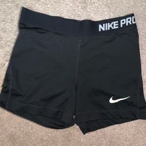 Black Nike pro shorts